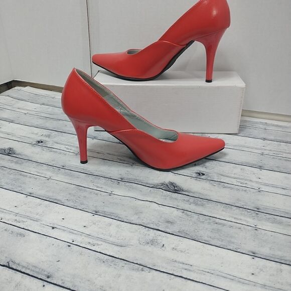 Le Dame Sexy Red High Heels Woman's SZ 11D - Picture 2 of 8
